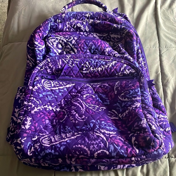 Vera Bradley backpack - Picture 1 of 8